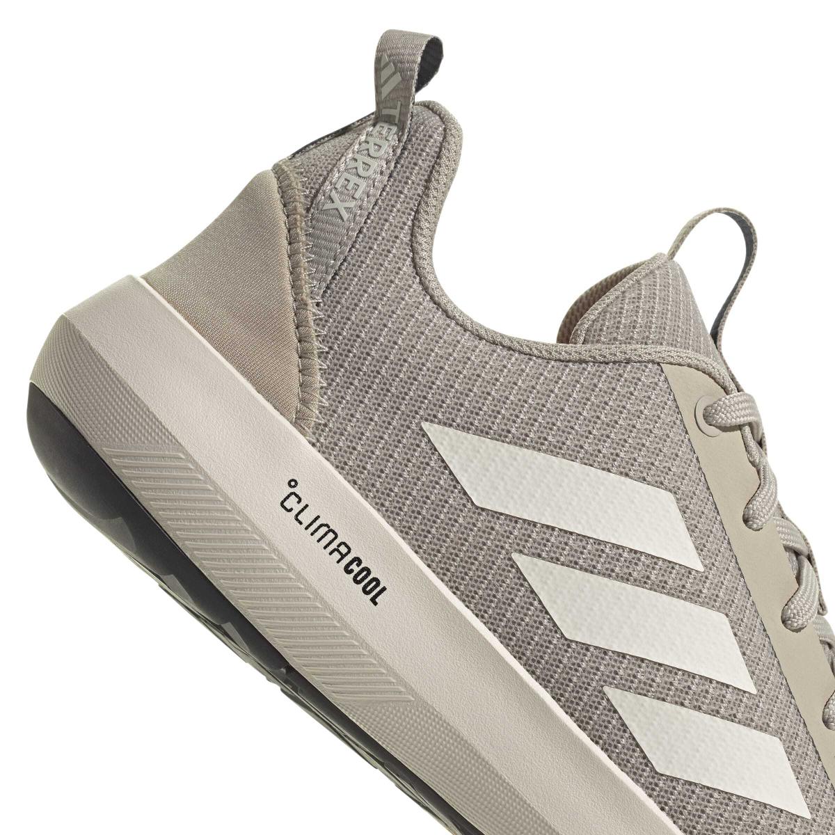 product/a/d/adidas_ji3501_8_footwear_photography_detail_view_1_white-nw091625.jpg