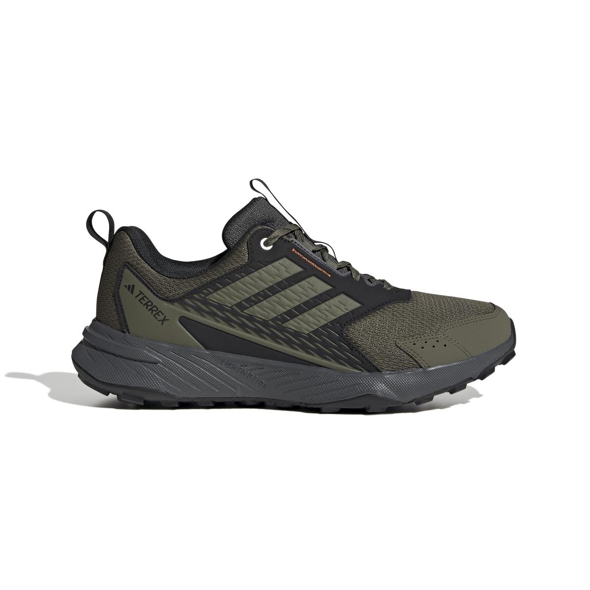 product/a/d/adidas_ji4285_1_footwear_photography_side_lateral_center_view_white-nw091625.jpg