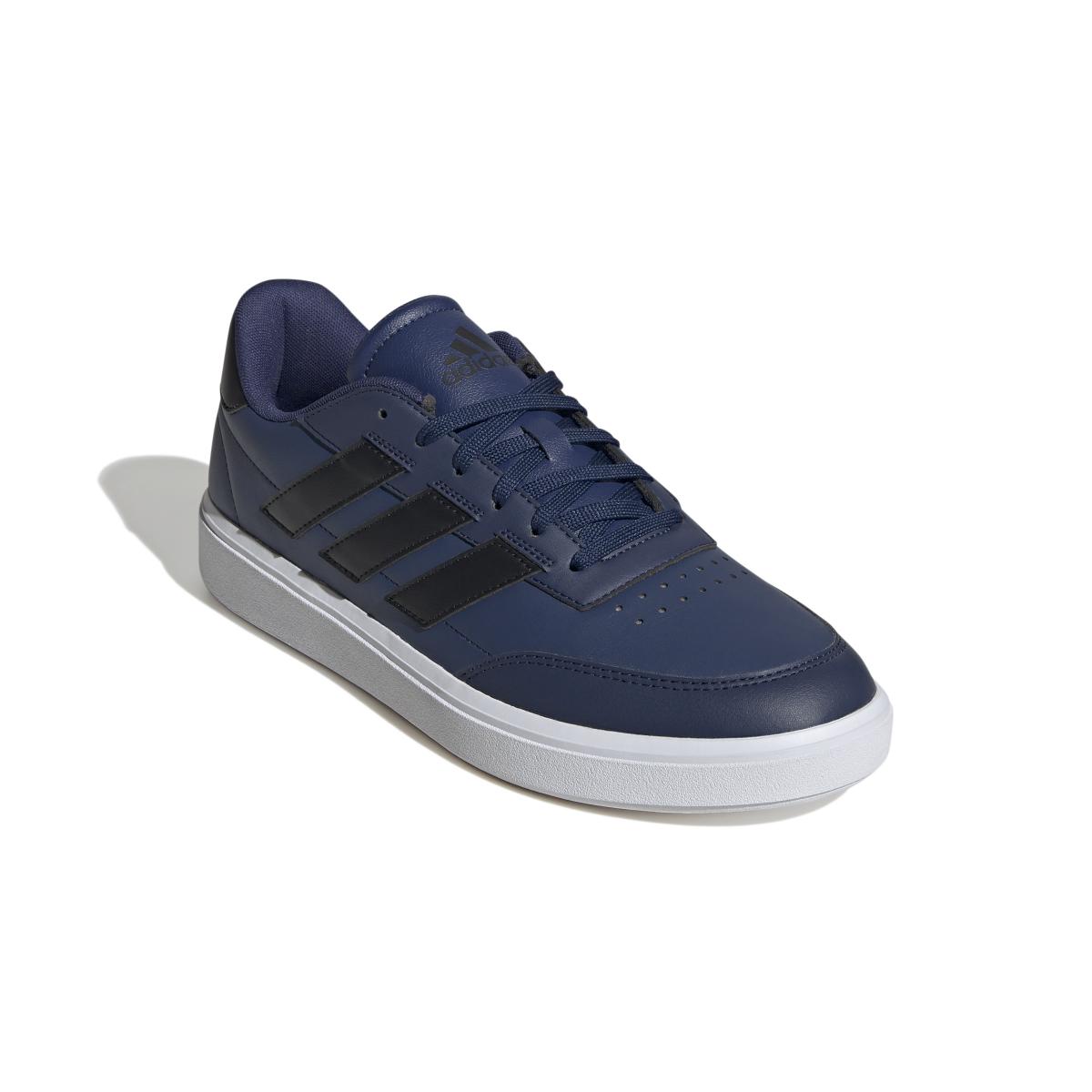 product/a/d/adidas_ji4710_6_footwear_photography_front_lateral_top_view_white-nw091625.jpg