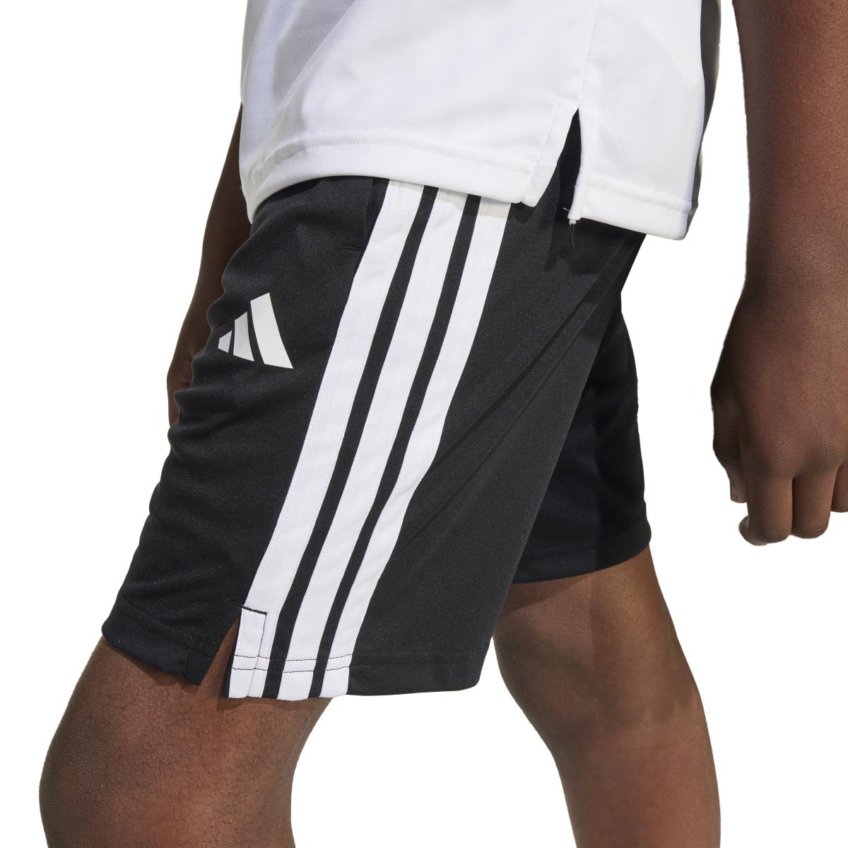 product/a/d/adidas_jj1038_black-white_9.jpg