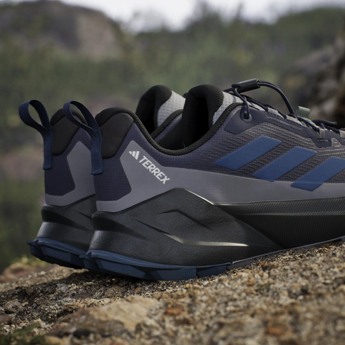 product/a/d/adidas_jp5239_23_footwear_photography_heromrktng_view_10-nw091625.jpg