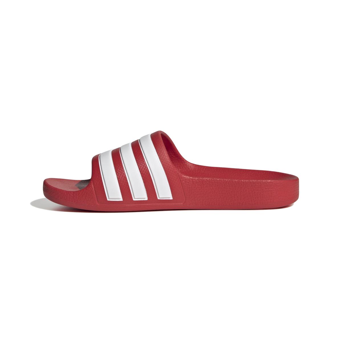 product/a/d/adidas_jp5771_5_footwear_photography_side_medial_center_view_white-nw091625.jpg