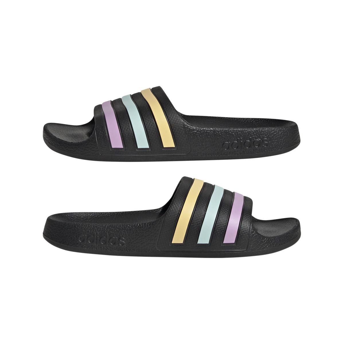 product/a/d/adidas_jp5774_10_footwear_photography_mirrored_pair_view_white-nw091625.jpg