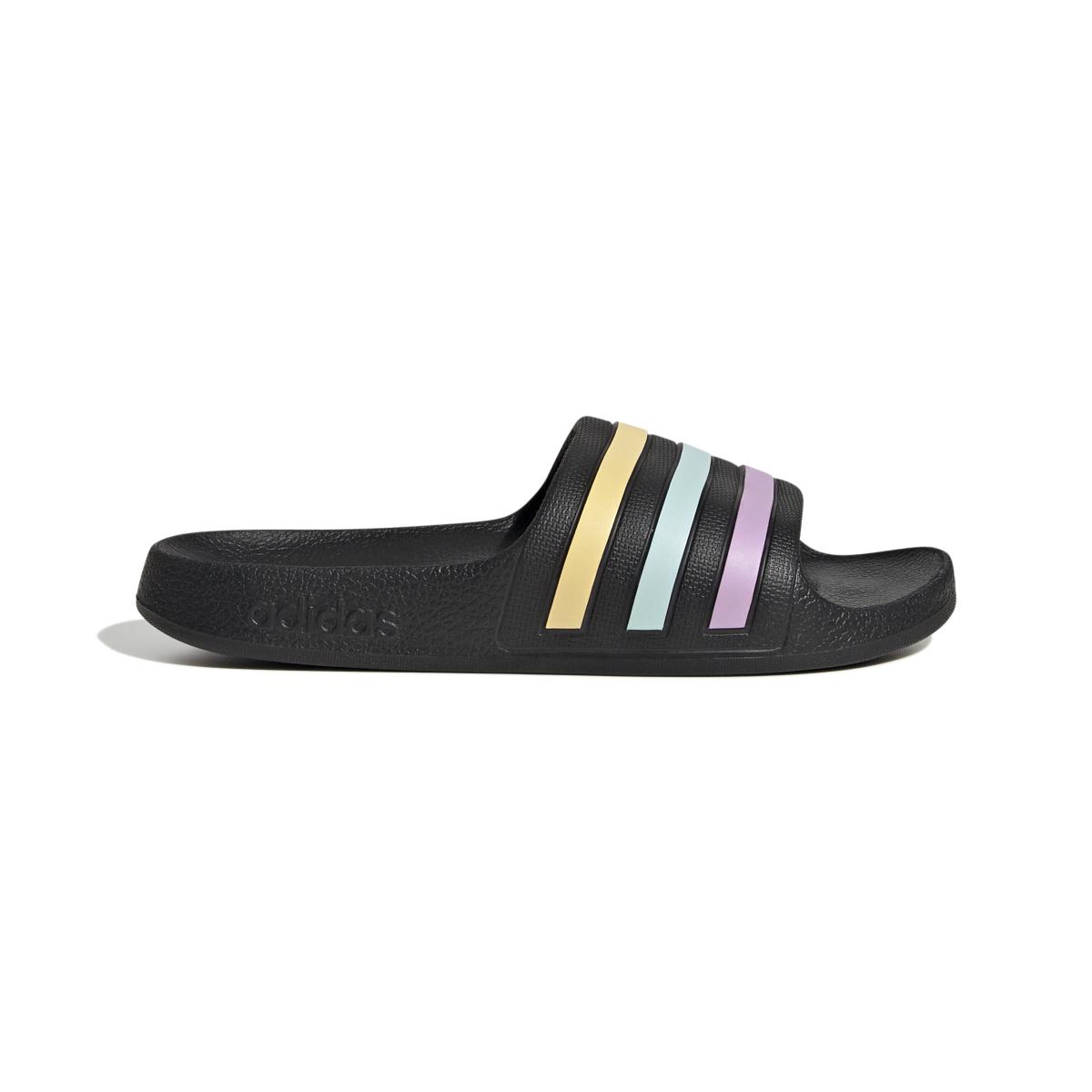 product/a/d/adidas_jp5774_1_footwear_photography_side_lateral_center_view_white-nw091625.jpg