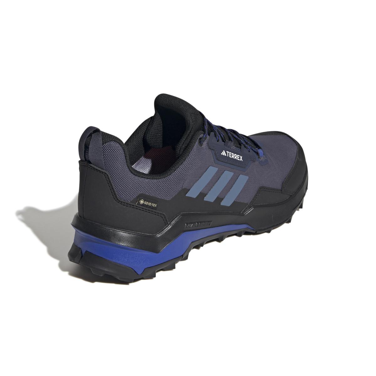 product/a/d/adidas_jp7380_7_footwear_photography_back_lateral_top_view_white.jpg