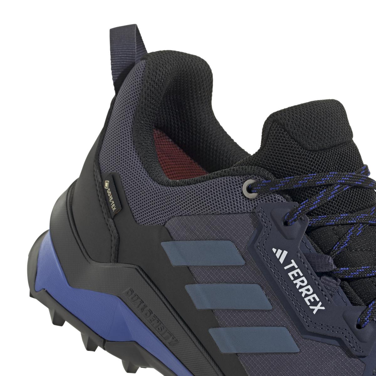 product/a/d/adidas_jp7380_9_footwear_photography_detail_view_2_white.jpg