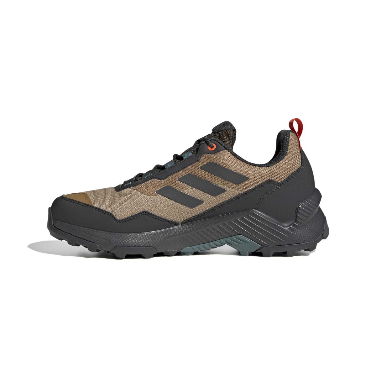 product/a/d/adidas_jp8244_5_footwear_photography_side_medial_center_view_white-nw091625.jpg