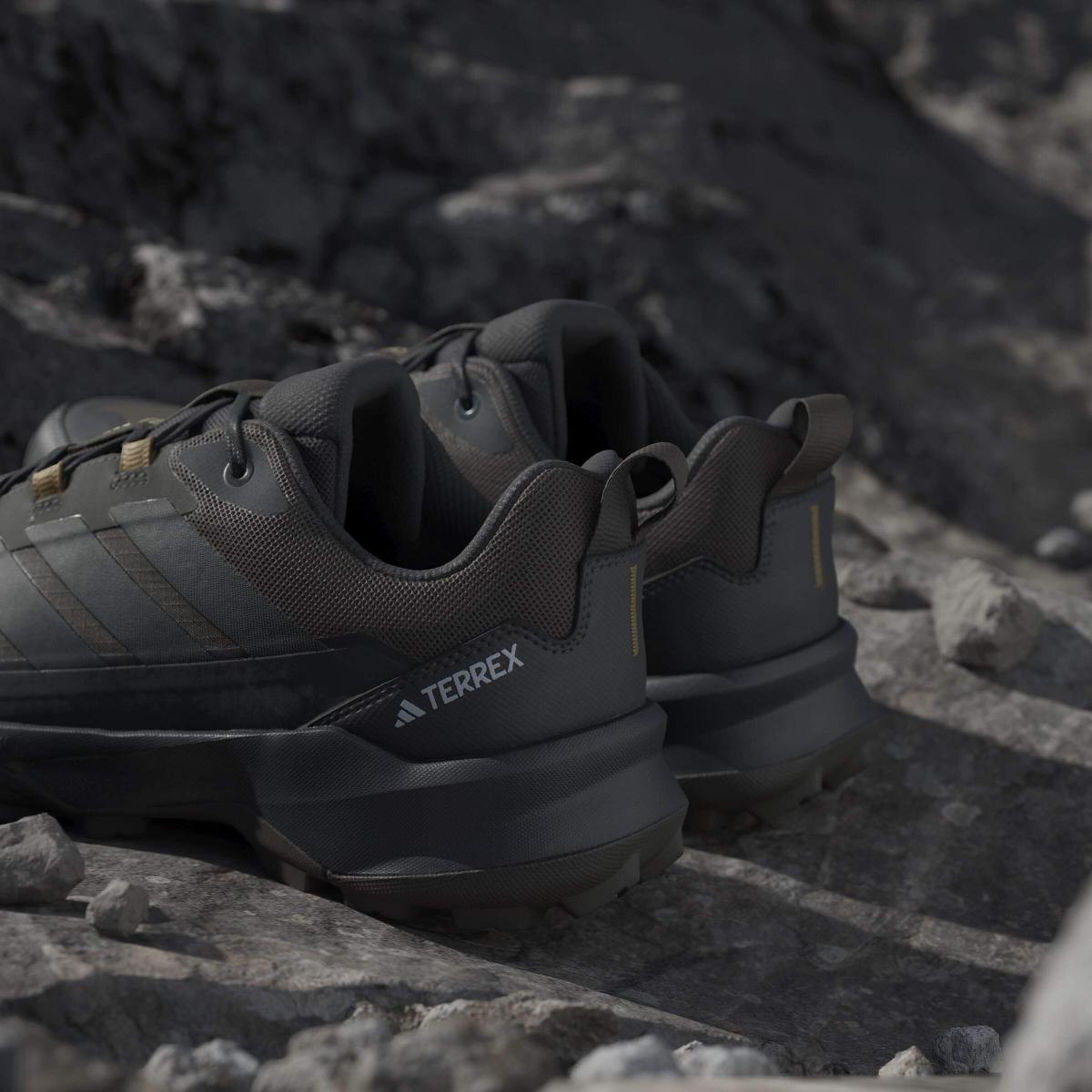 product/a/d/adidas_jq2213_23_footwear_photography_heromrktng_view_10-nw091625.jpg