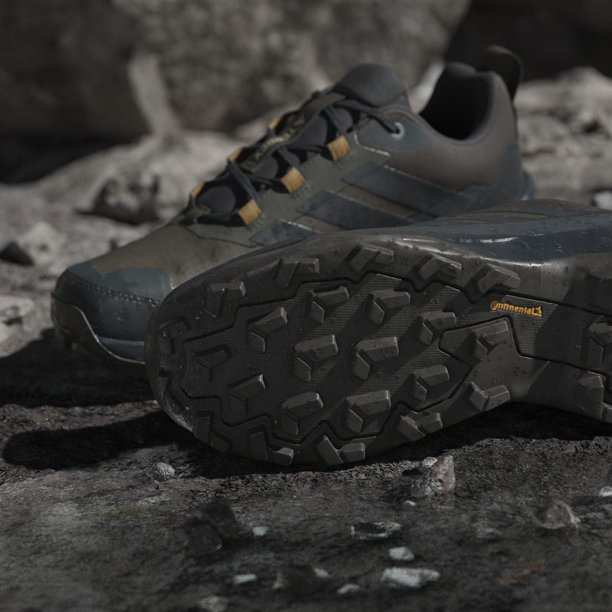 product/a/d/adidas_jq2213_24_footwear_photography_heromrktng_view_11-nw091625.jpg