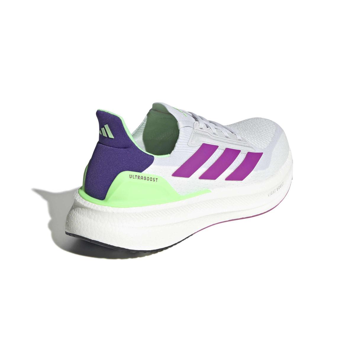 product/a/d/adidas_jq8082_7_footwear_photography_back_lateral_top_view_white-nw091625.jpg