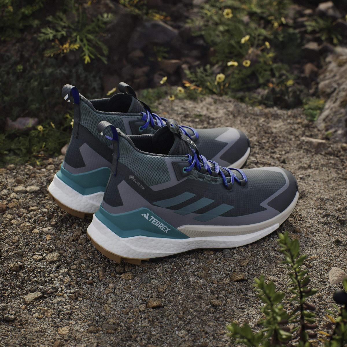 product/a/d/adidas_jq9900_18_footwear_photography_heromrktng_view_6-nw091625.jpg