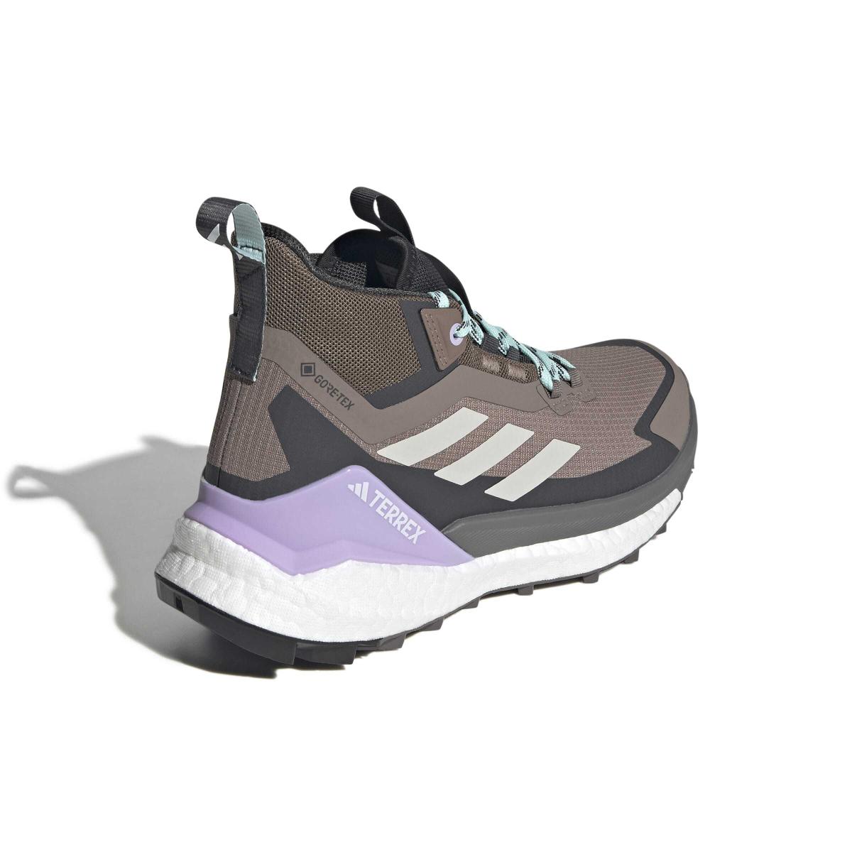 product/a/d/adidas_jq9901_7_footwear_photography_back_lateral_top_view_white-nw091625.jpg