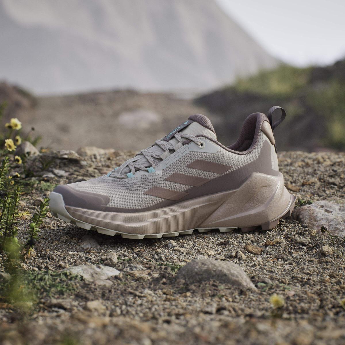 product/a/d/adidas_jq9923_19_footwear_photography_heromrktng_view_7-nw091625.jpg