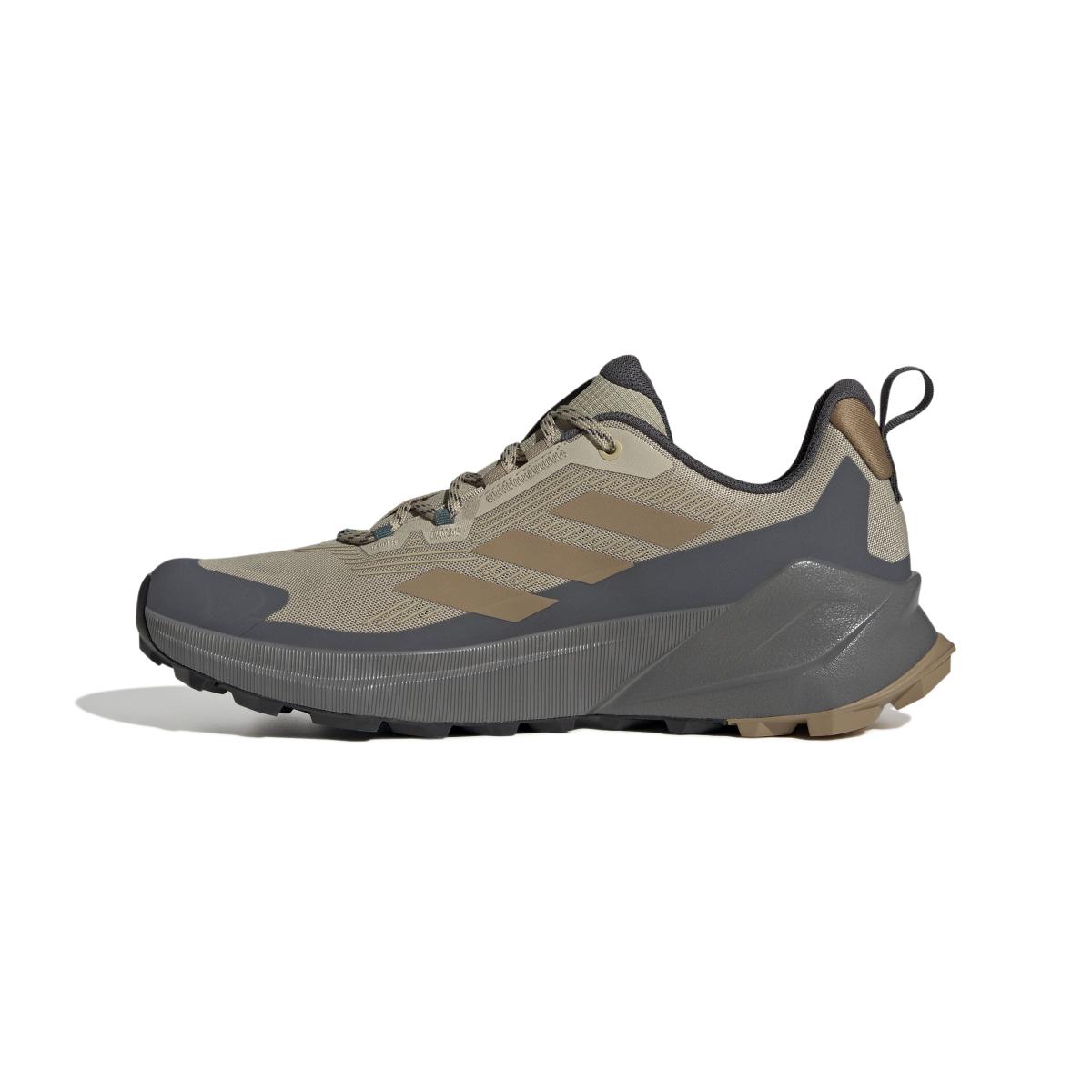 product/a/d/adidas_jq9924_5_footwear_photography_side_medial_center_view_white-nw091625.jpg