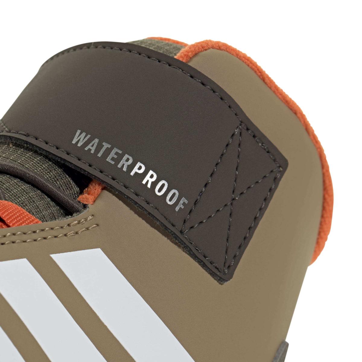 product/a/d/adidas_jr4189_8_footwear_photography_detail_view_1_white-nw091625.jpg