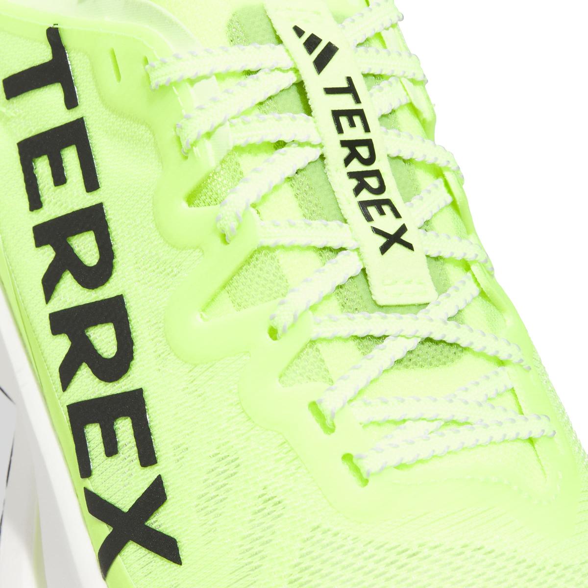 product/a/d/adidas_jr5217_8_footwear_photography_detail_view_1_white-nw091725.jpg