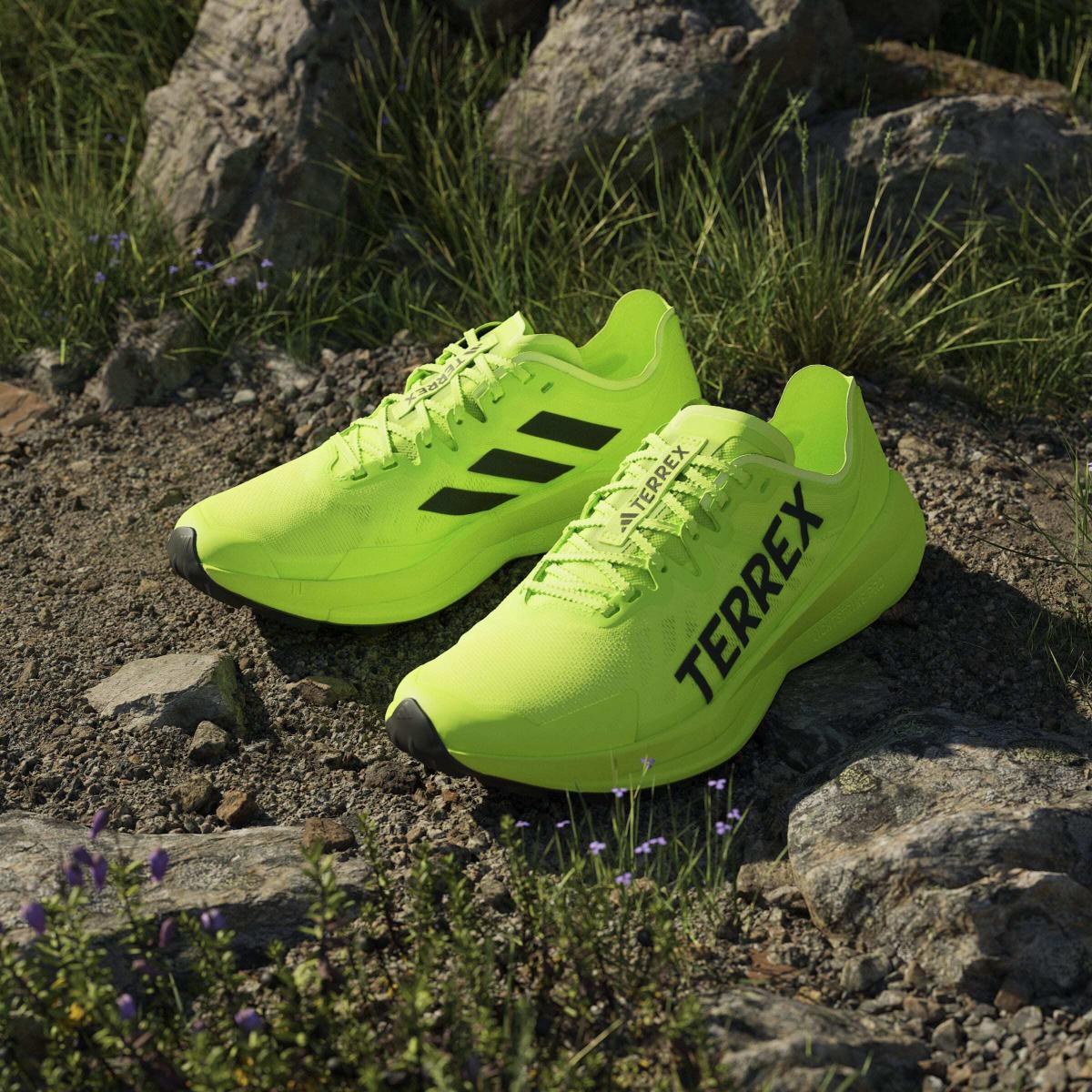 product/a/d/adidas_jr5220_18_footwear_photography_heromrktng_view_5-nw091725.jpg