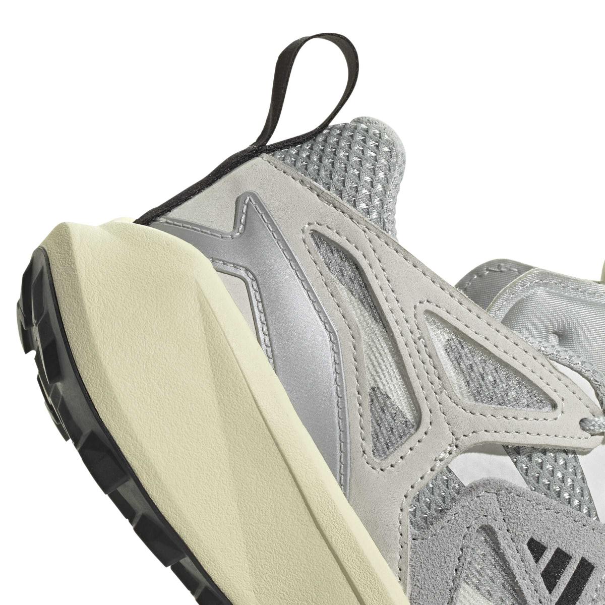 product/a/d/adidas_jr5613_9_footwear_photography_detail_view_2_white-nw091725.jpg