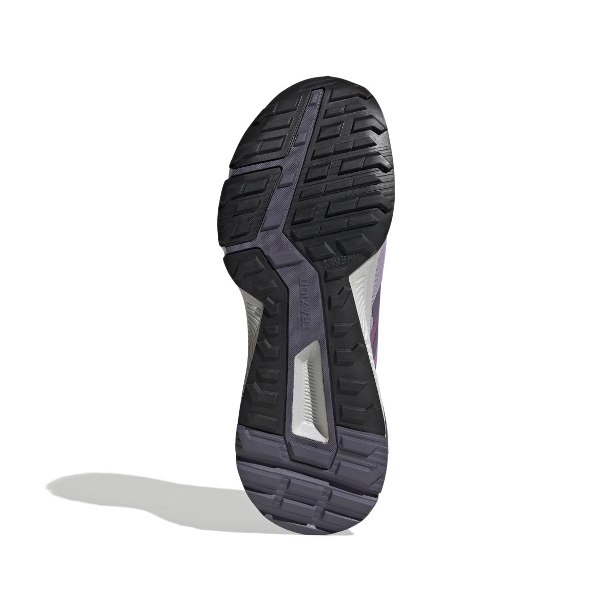 product/a/d/adidas_jr7070_4_footwear_photography_bottom_view_white-nw091725.jpg