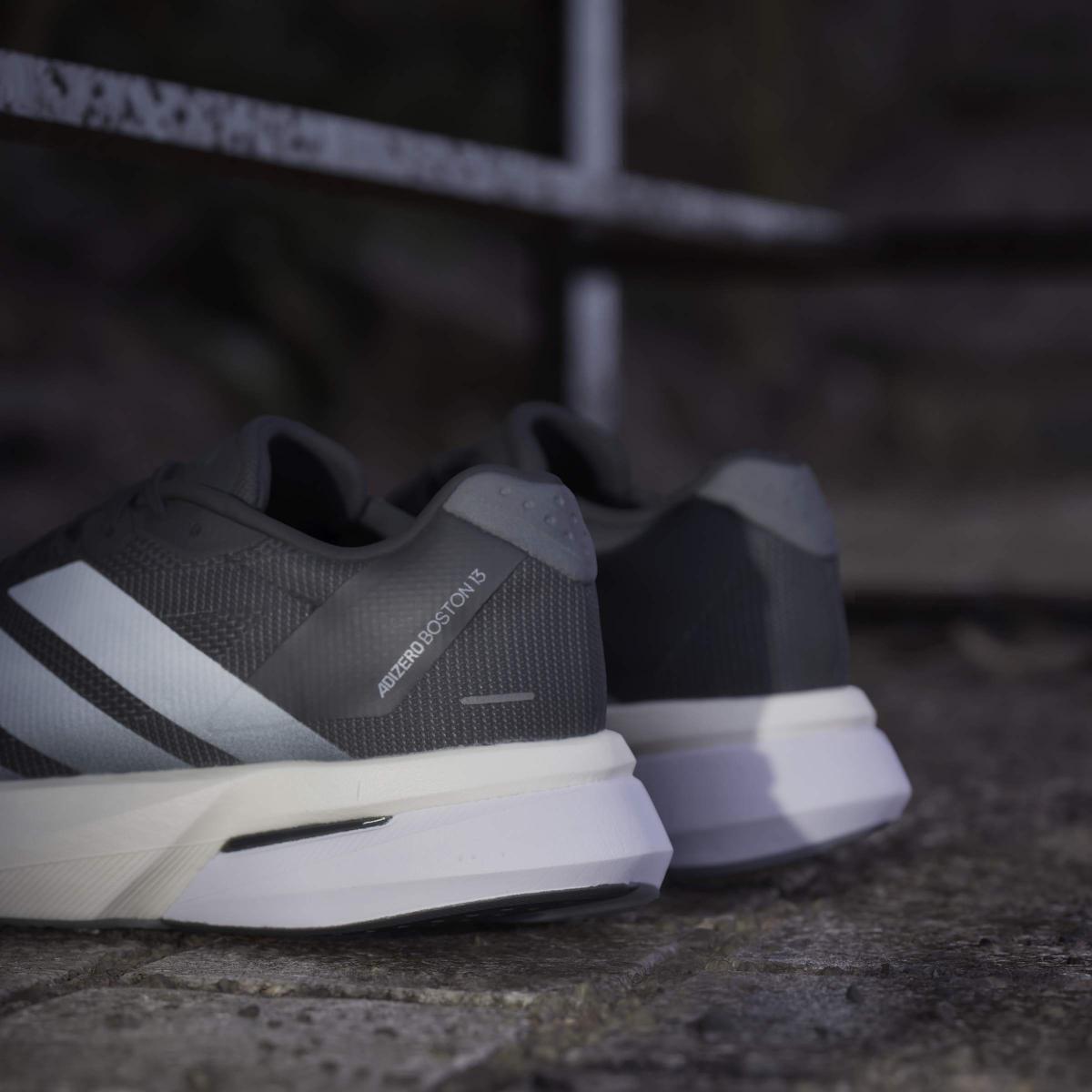 product/a/d/adidas_js4958_22_footwear_photography_heromrktng_view_9-nw091725.jpg