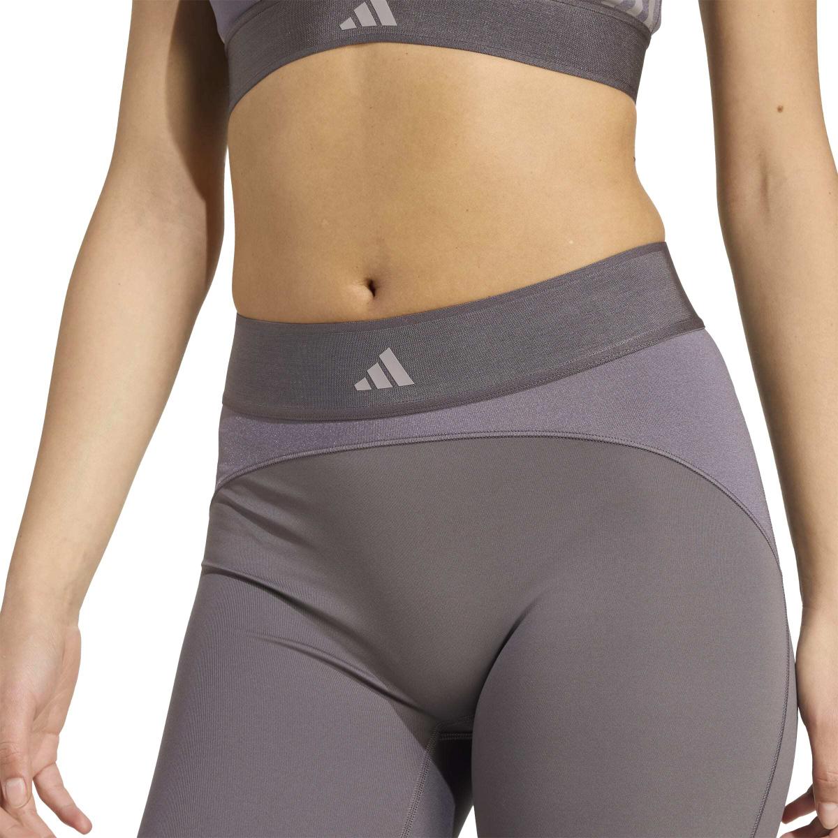 product/a/d/adidas_jy2087_5_apparel_on_model_detail_view_1_white.jpg