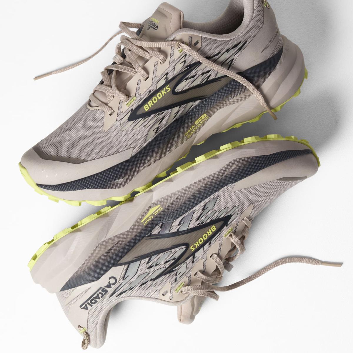 product/b/r/brooks_110457-232_chateau-ebony-sunny-lime_2.jpg