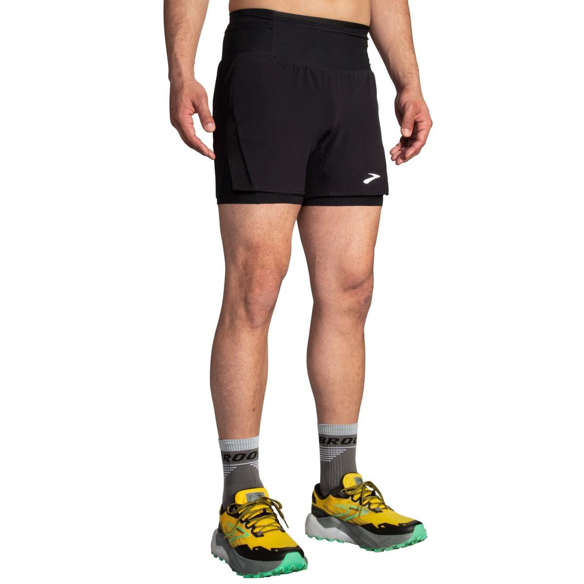 product/b/r/brooks_211495-001_black_2.jpg