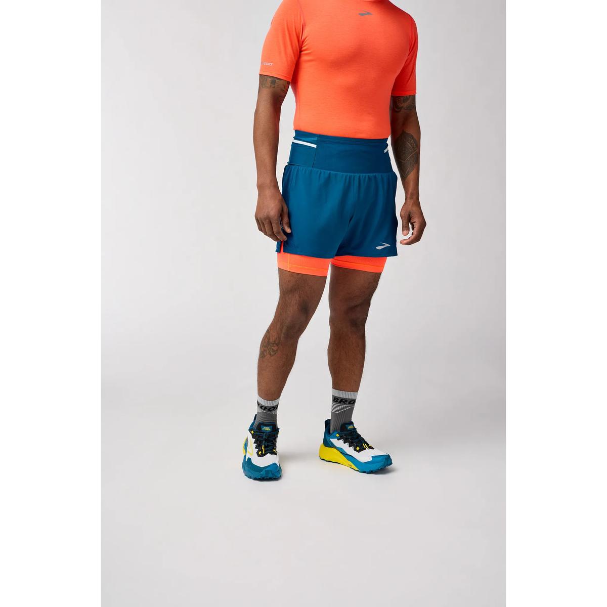 product/b/r/brooks_211495-470_deep-sea-flame_2.jpg