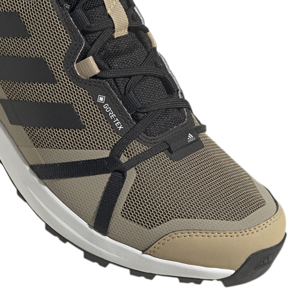 product/f/z/fz3347_ftw_photo_detail-2_white.jpg