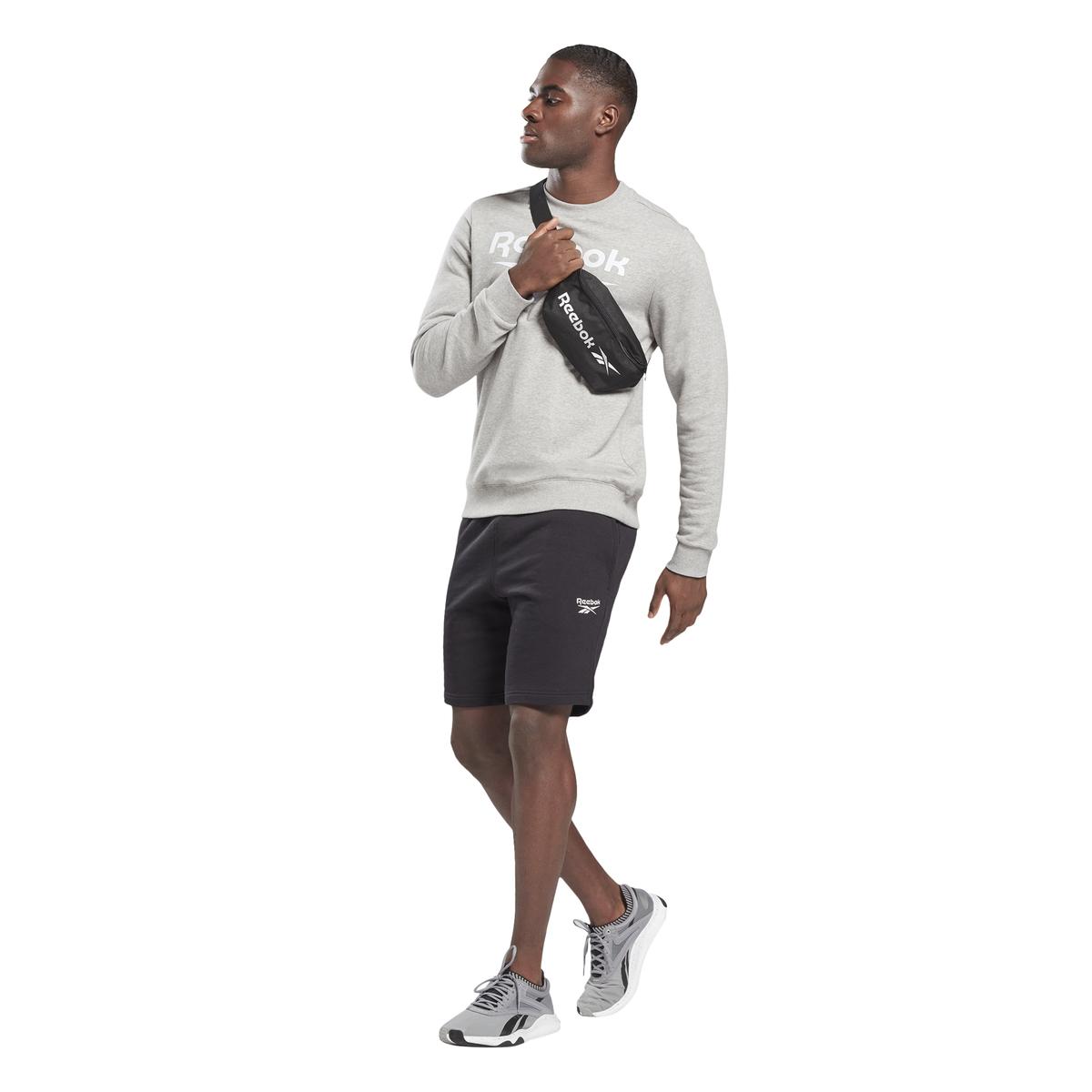product/g/l/gl3148_app_on-model_side_white.jpg