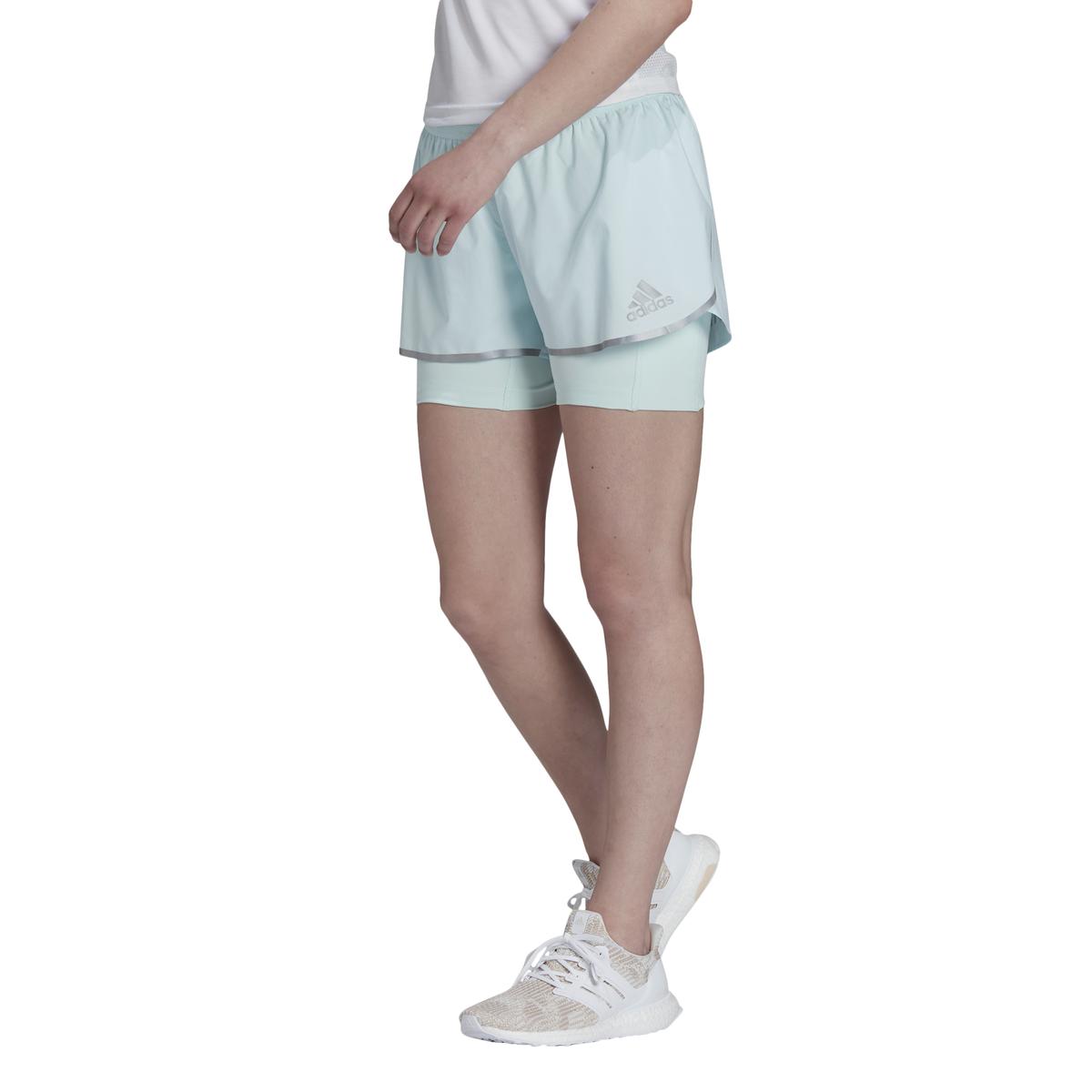 product/g/t/gt9740_app_on-model_standard_white.jpg