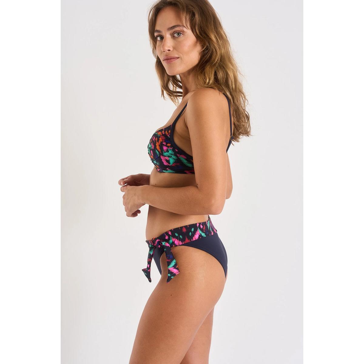 product/l/i/livia_23e-praline_cartage_zhs06_marine_3.jpg