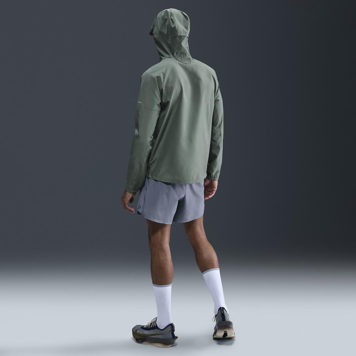 product/n/i/nike_dd4746-364_clay-green-clay-green-reflective-silv_4.jpg