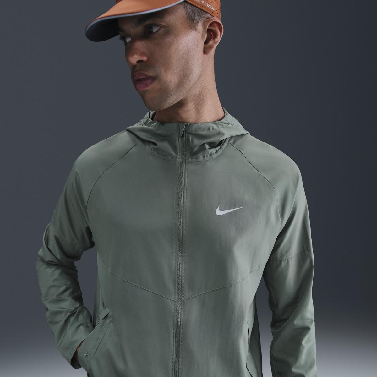 product/n/i/nike_dd4746-364_clay-green-clay-green-reflective-silv_9.jpg