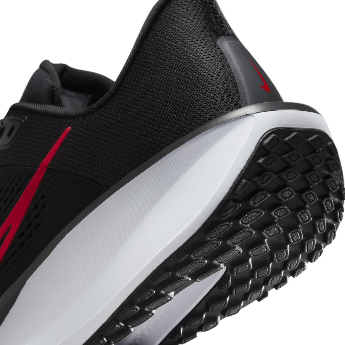 product/n/i/nike_fd6033-011_black-university-red-white_7.jpg