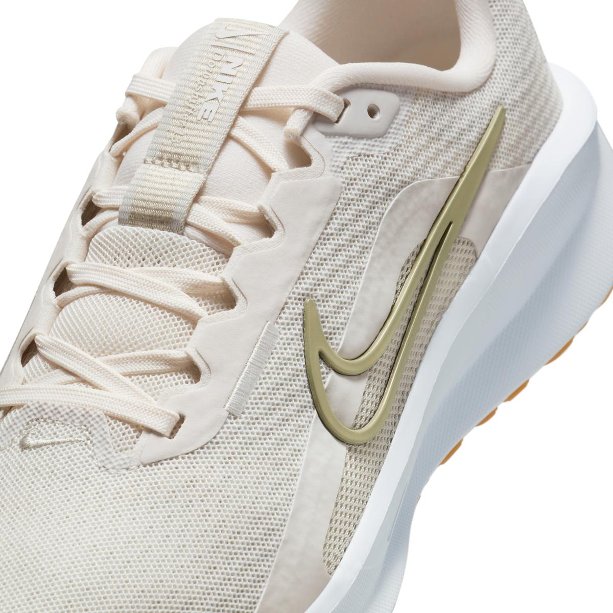 product/n/i/nike_fd6476-010-phsyd001.jpg