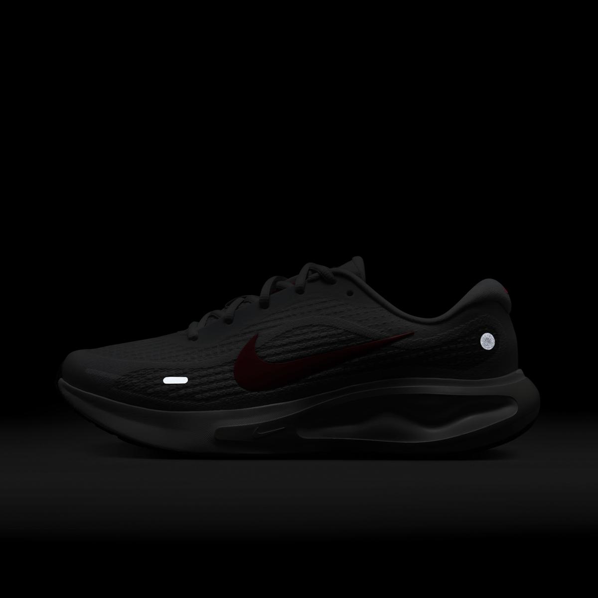 product/n/i/nike_fn0228-006_pure-platinum-bright-crimson-white-black_12.jpg