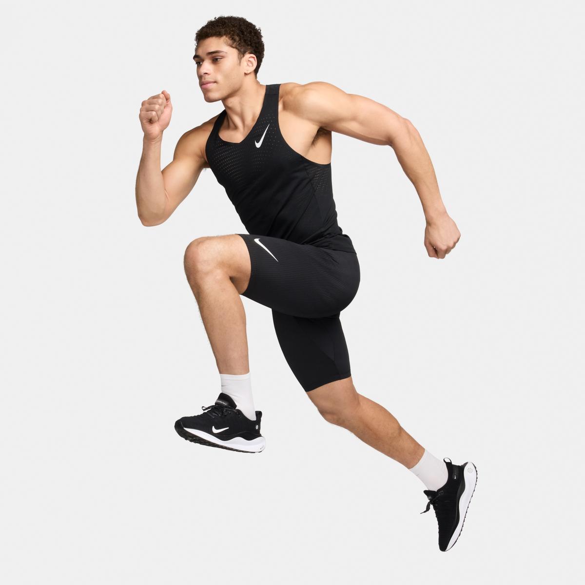 product/n/i/nike_fn3369-011-phsyd002.jpg