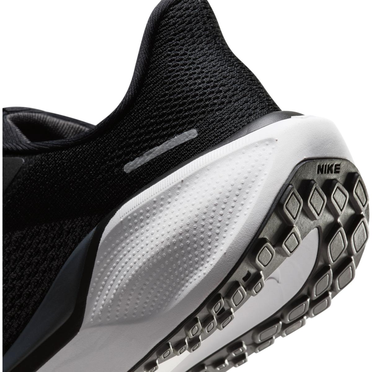 product/n/i/nike_fn5041-001-phsyd002-nw020525.jpg