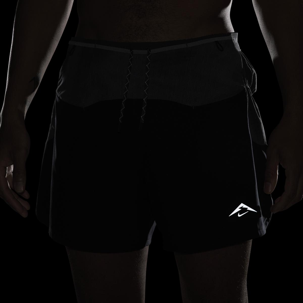 product/n/i/nike_hj3572-010_black-anthracite-black-summit-white_1.jpg