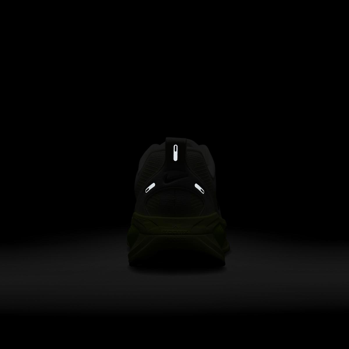 product/n/i/nike_hm6803-100_white-black-electric-green-volt_5.jpg