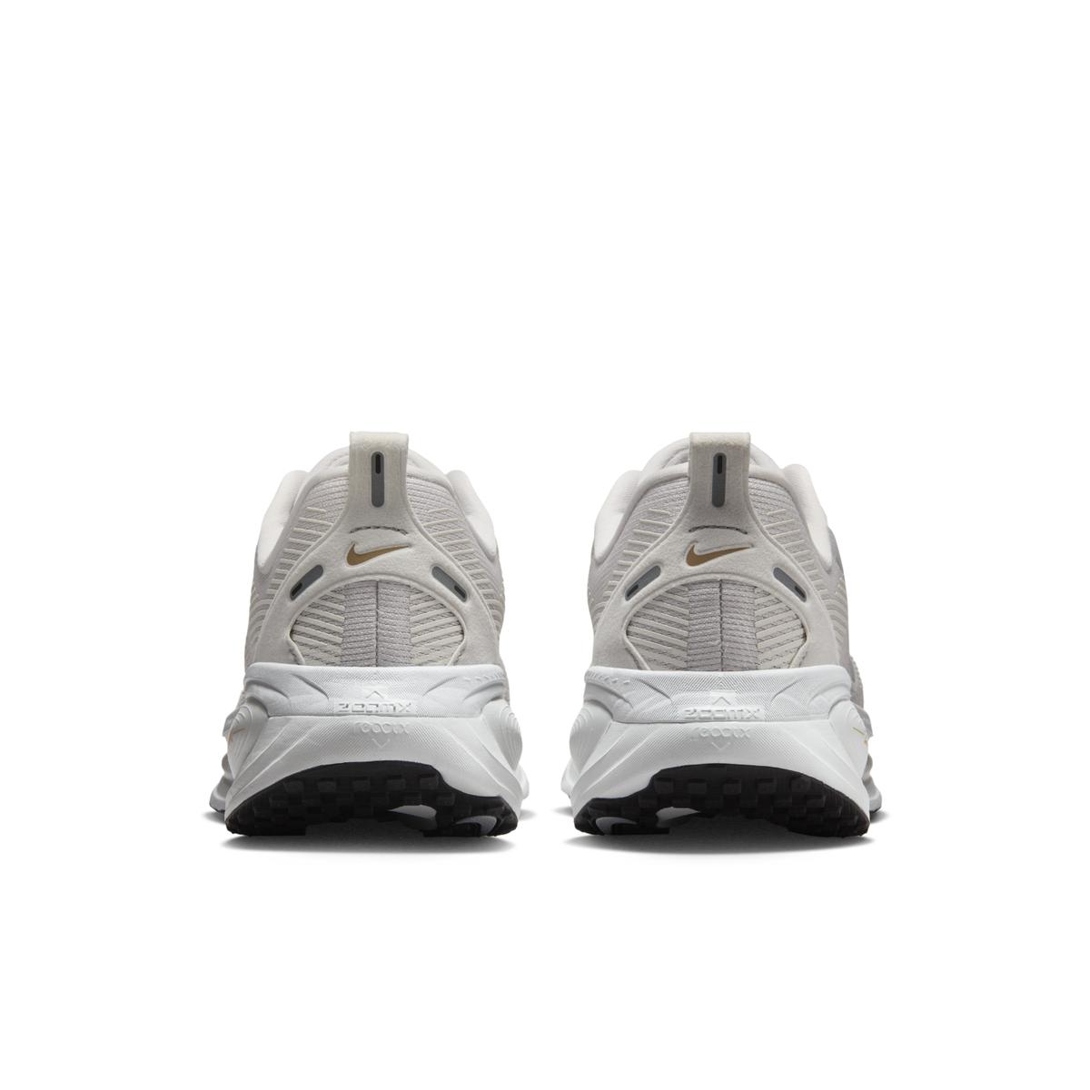 product/n/i/nike_hm6804-007_vast-grey-wolf-grey-summit-white-hemp_3.jpg