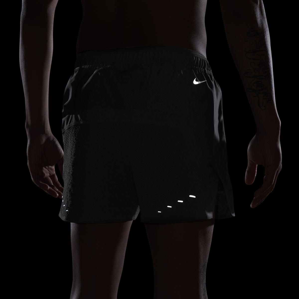 product/n/i/nike_hv2008-010_black-black-blkref_7.jpg