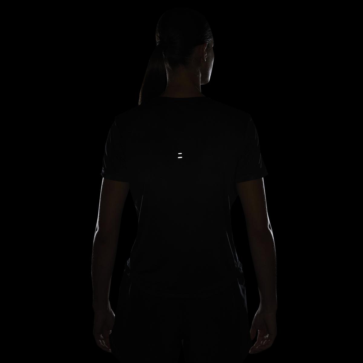product/n/i/nike_hv2772-010_black-white_4.jpg