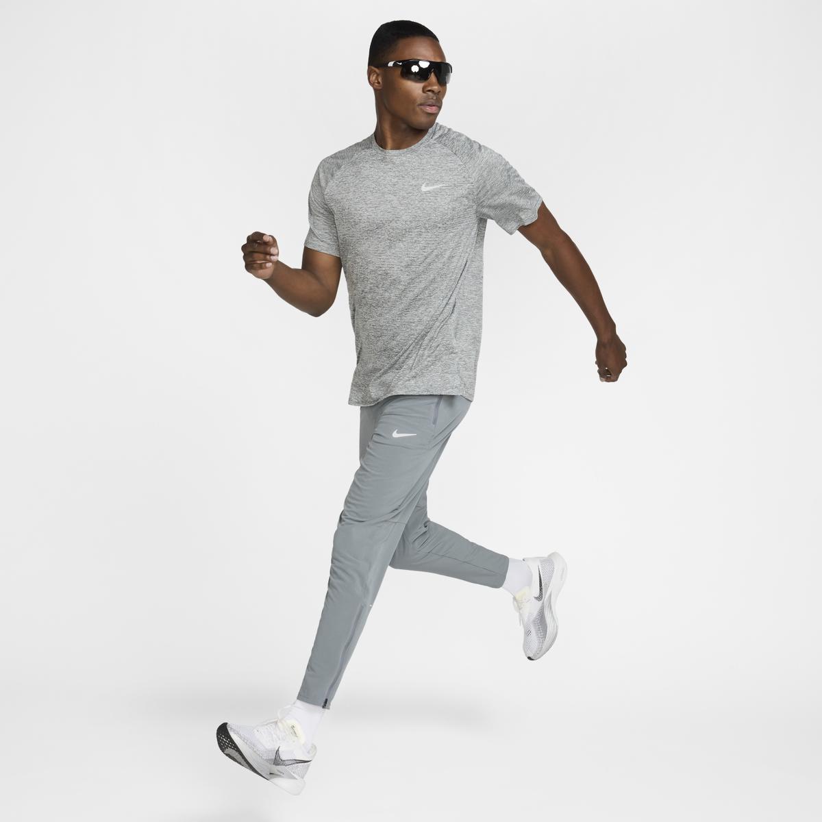 product/n/i/nike_hv5203-084_smoke-grey-htr-reflective-silv_8.jpg