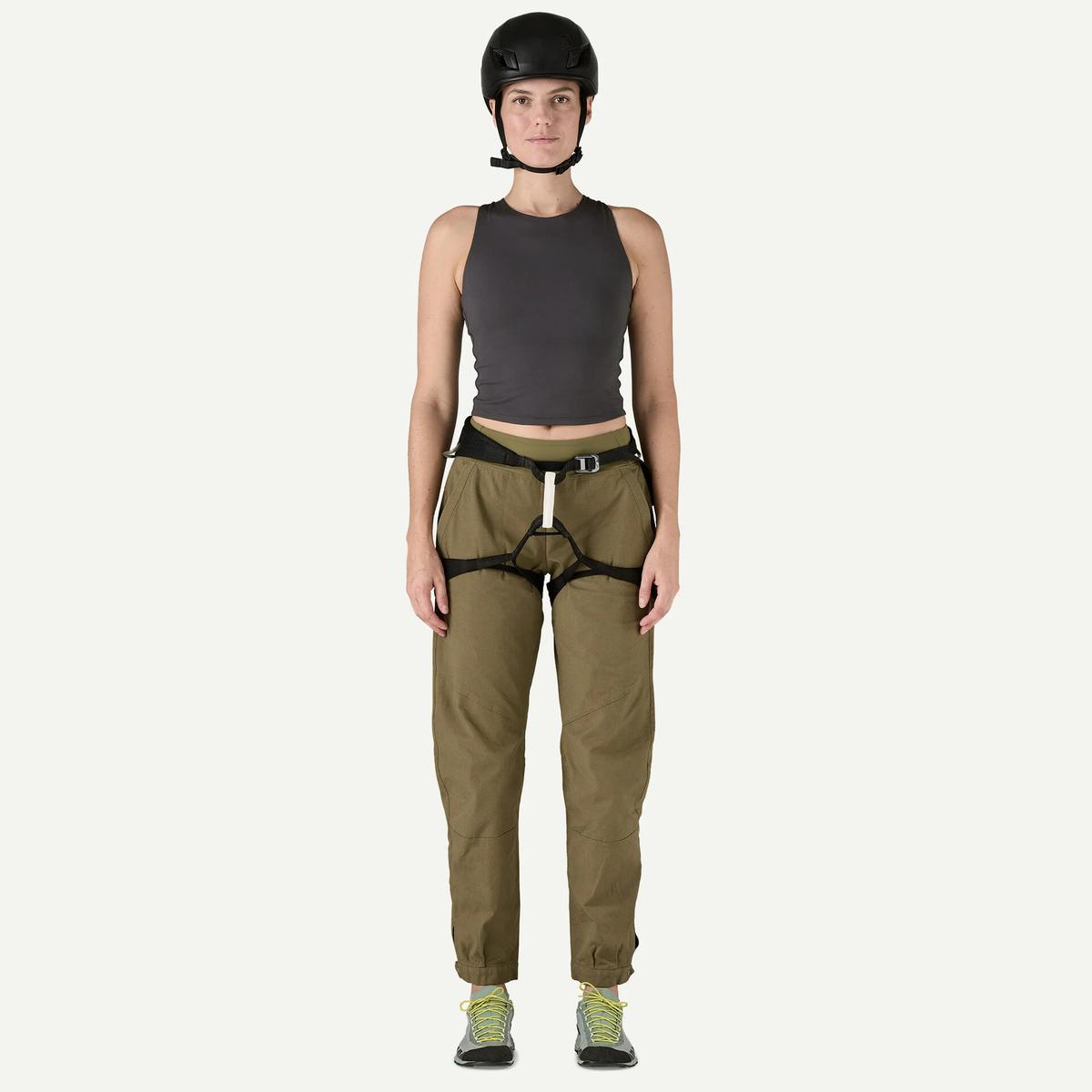 product/p/a/patagonia_82835-blk_black_4.jpg