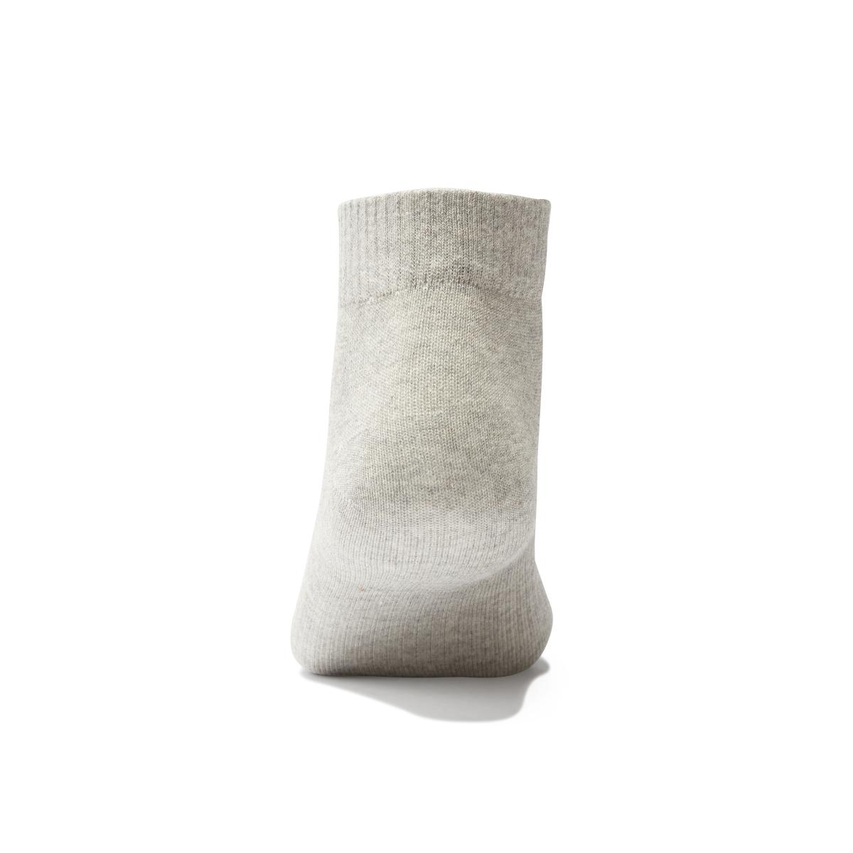 product/r/e/reebok_gi0067_2_hardware_photography_detail_view_1_white.jpg