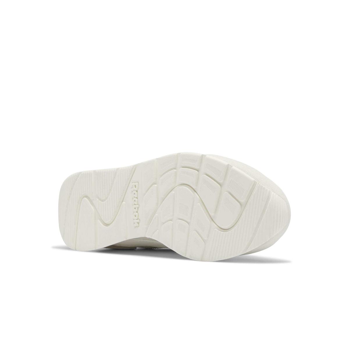 product/r/e/reebok_gy9277_3_footwear_photography_bottom_view_white.jpg