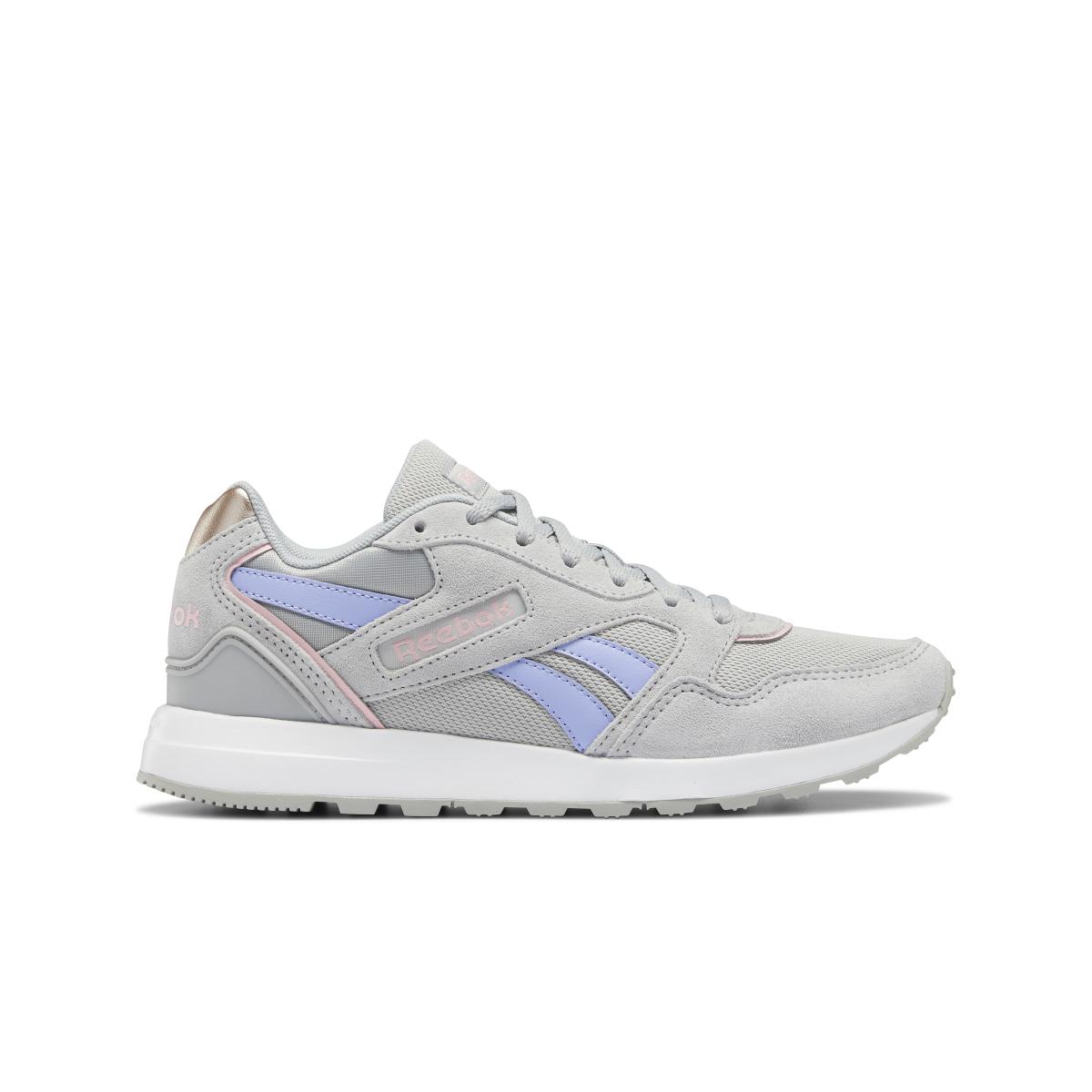 product/r/e/reebok_gz6061_1_footwear_photography_side_lateral_center_view_white_000.jpg