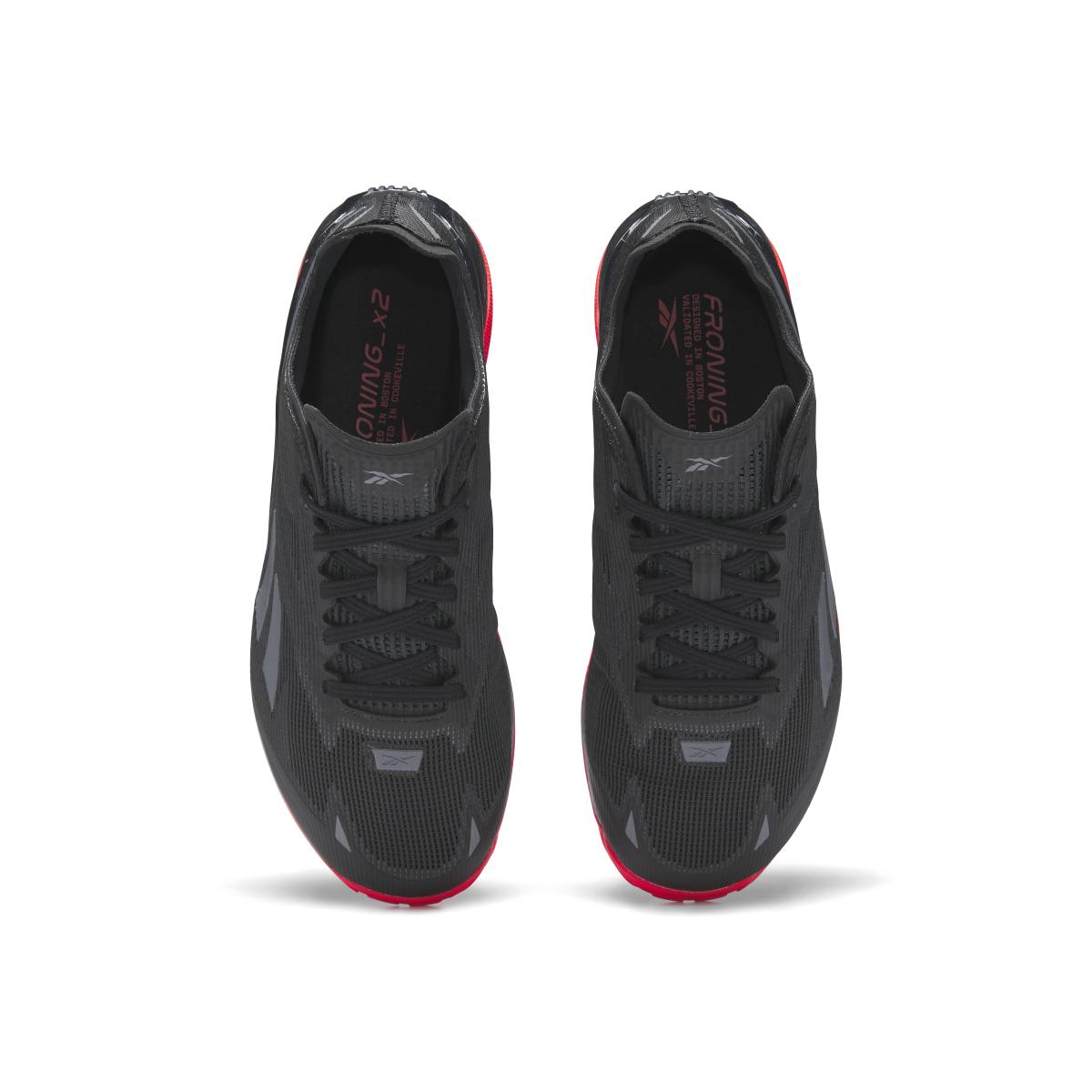 product/r/e/reebok_id6749_2_footwear_photography_top_portrait_view_white_000.jpg